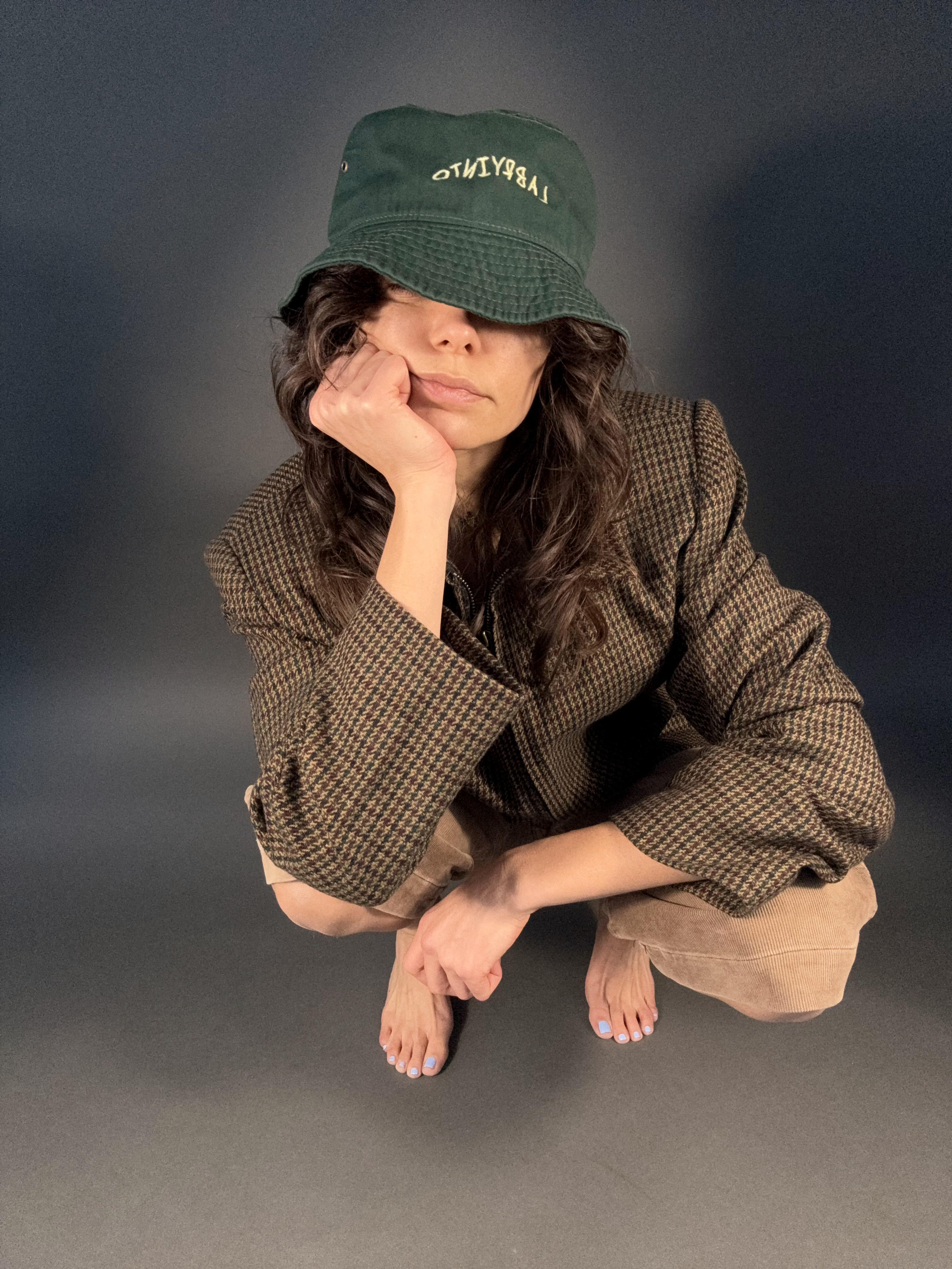 TRIPPIN’ IN THE TROPICS BUCKET