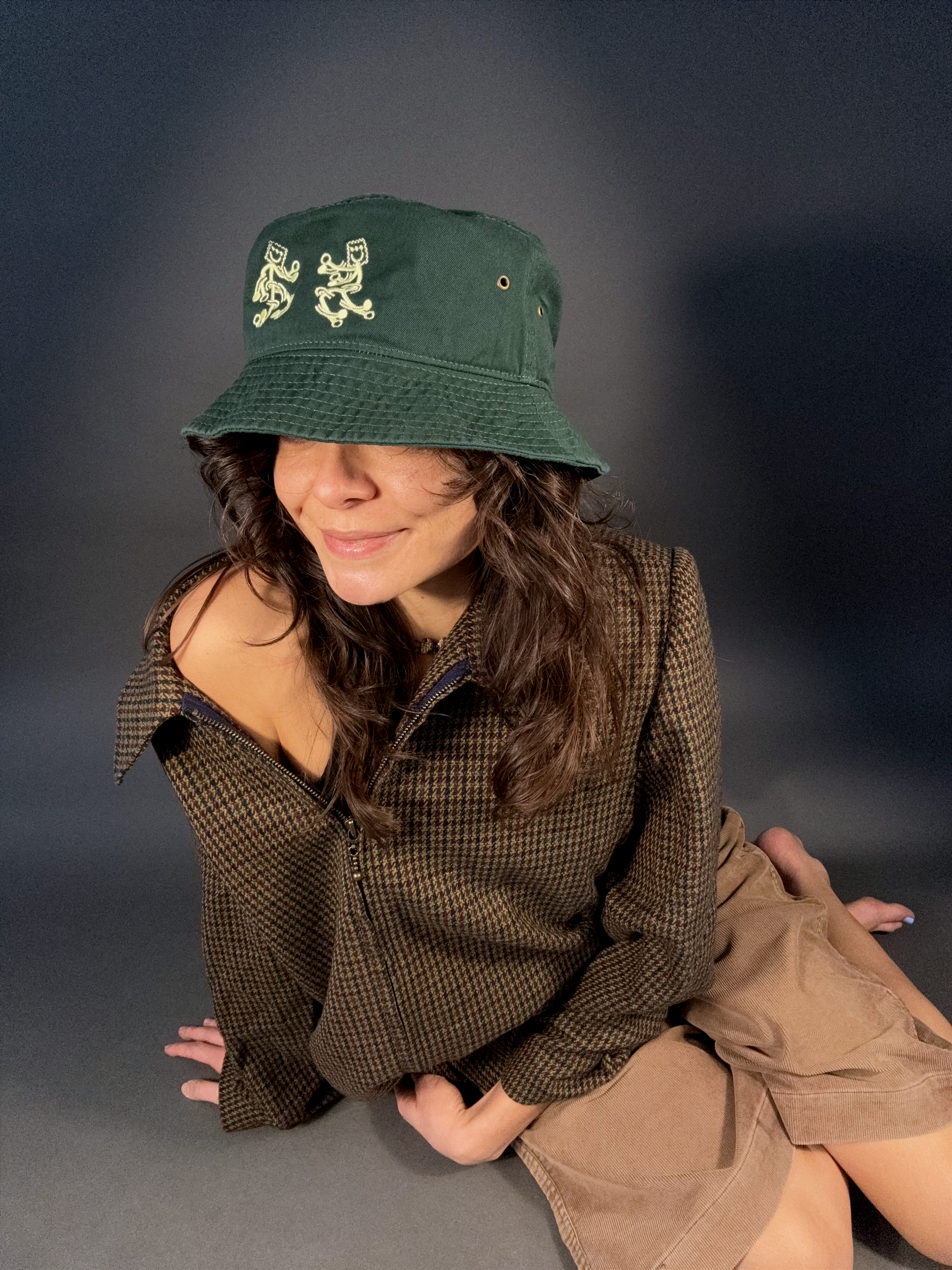 TRIPPIN’ IN THE TROPICS BUCKET